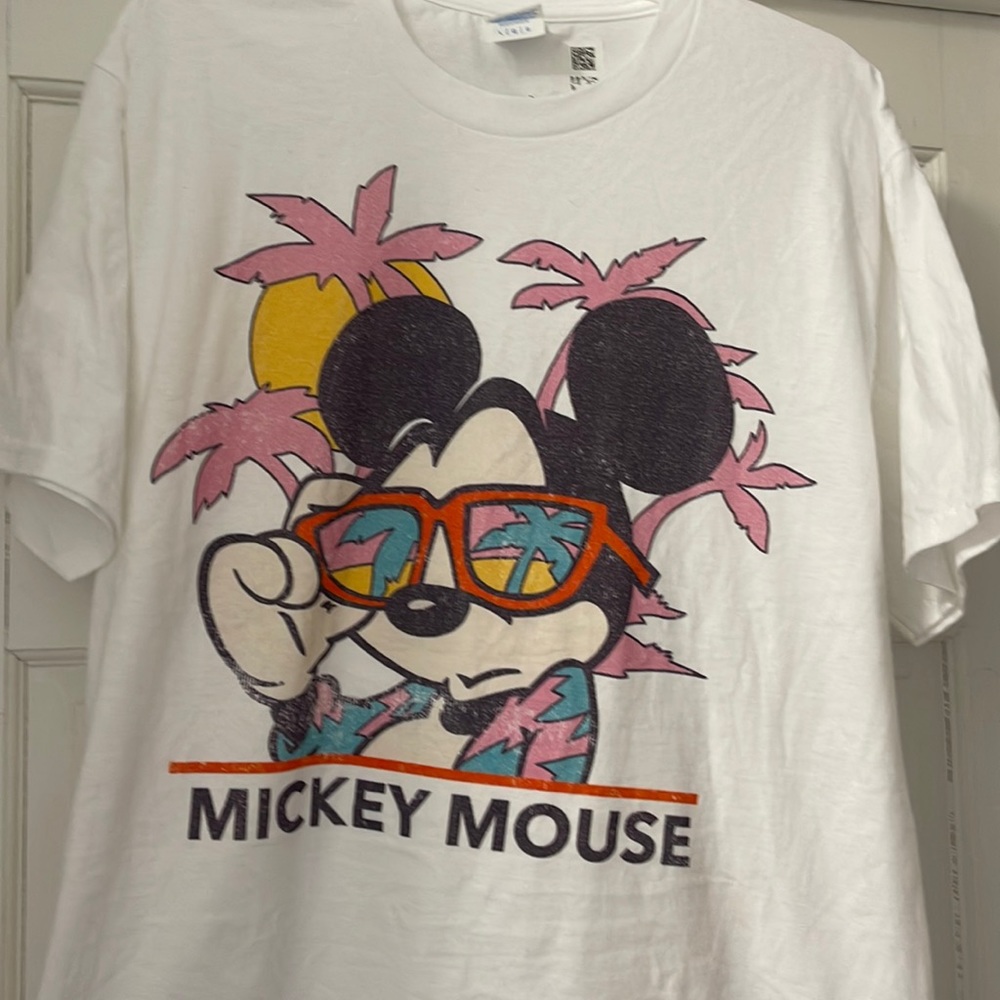 Disney Mickey Mouse vintage style t-shirt